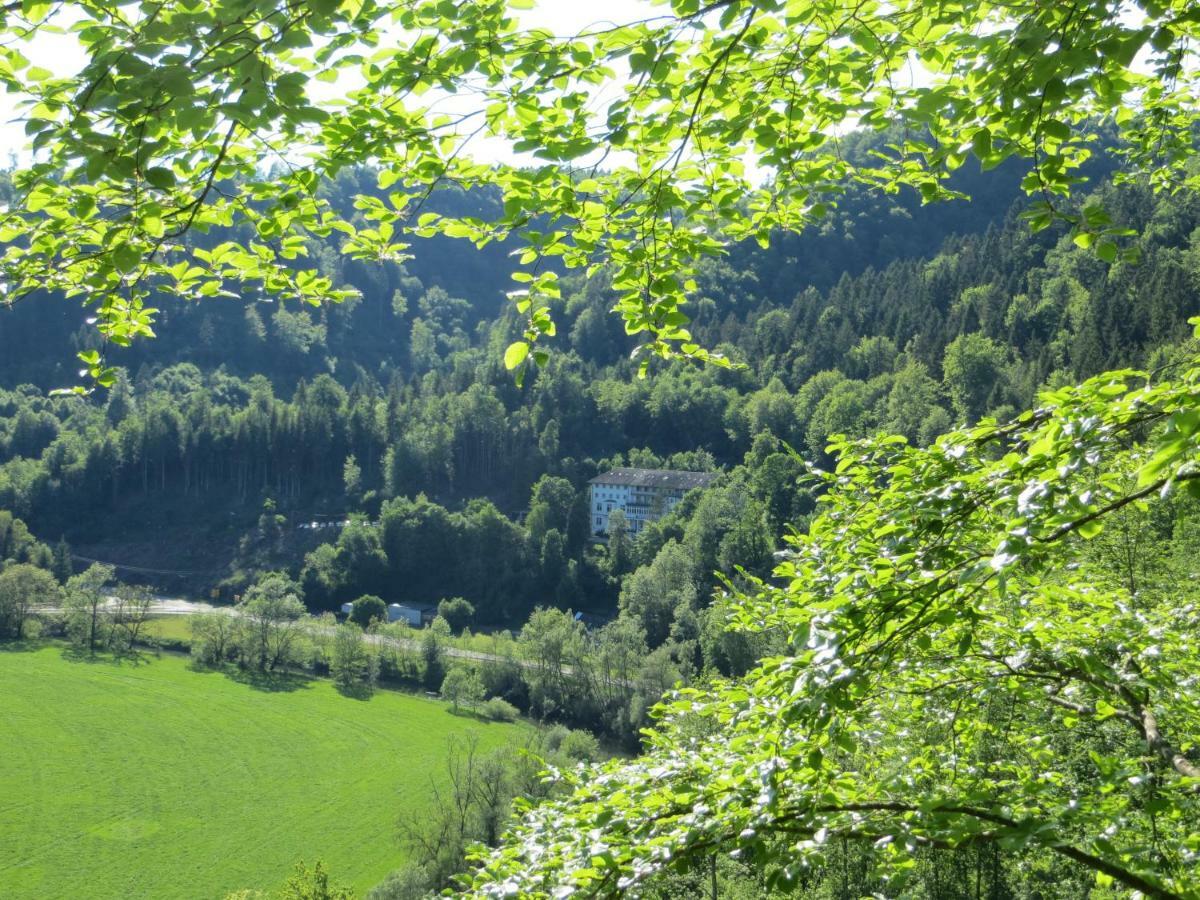 Отель Gaeste- Und Tagungshaus Maria Trost Бойрон Экстерьер фото